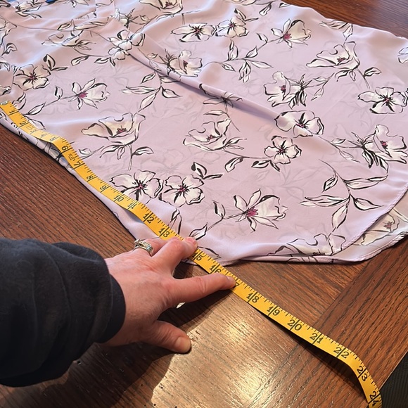 Beautiful Apt 9 Floral Blouse size XS - Picture 10 of 12